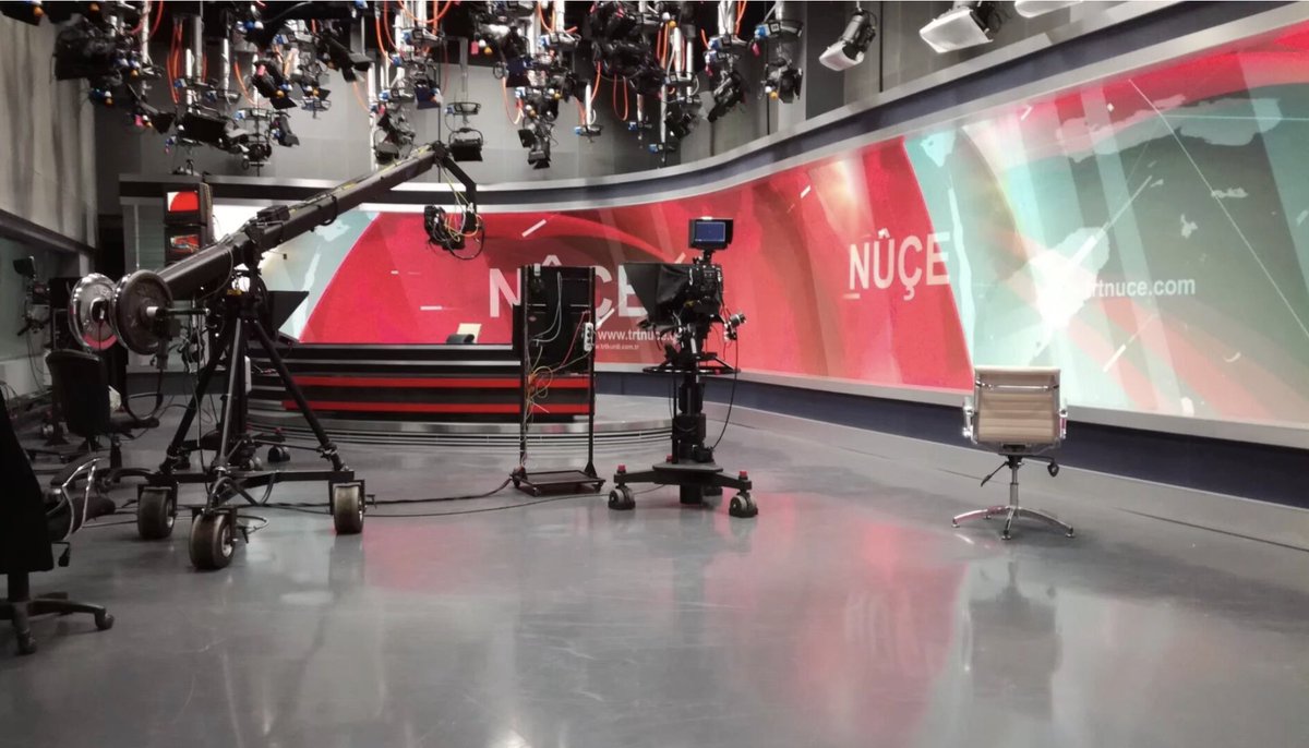 DesayDisplays's tweet image. Experience the brilliance of Desay's TRB Series! Fine pitch, high resolution, and easy installation – perfect for stunning event displays. #DesayLED #TRBSeries #LEDDisplays #EventTech