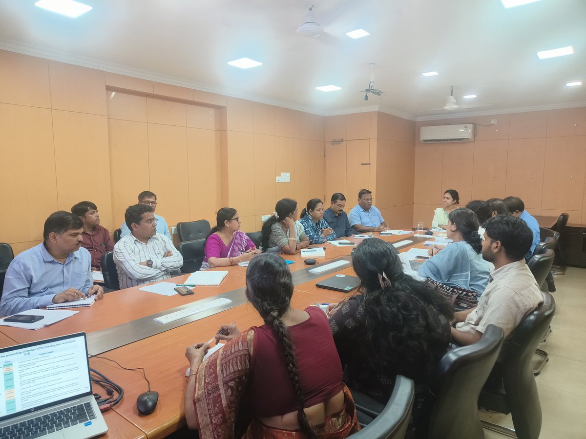 SMEOdisha's tweet image. The FLN State Program Management Unit is actively reviewing key components to strengthen #NIPUNOdisha! This strategic focus will ensure long-term success in driving impactful foundational learning across the state. 

#FoundationalLearning #EducationForAll #StrategicPlanning