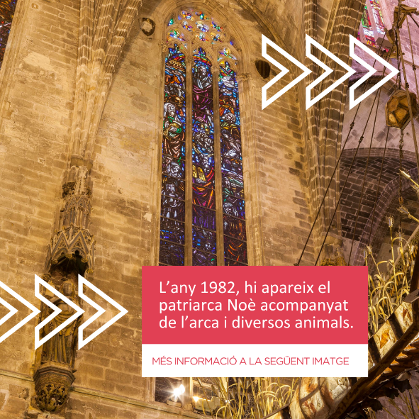 catedralmca's tweet photo. 🕍Descobreix la bellesa del quart vitrall de la capella Reial a la Seu de Mallorca, on es representa l’arca de Noè. https://t.co/MUEkK7Ppkz