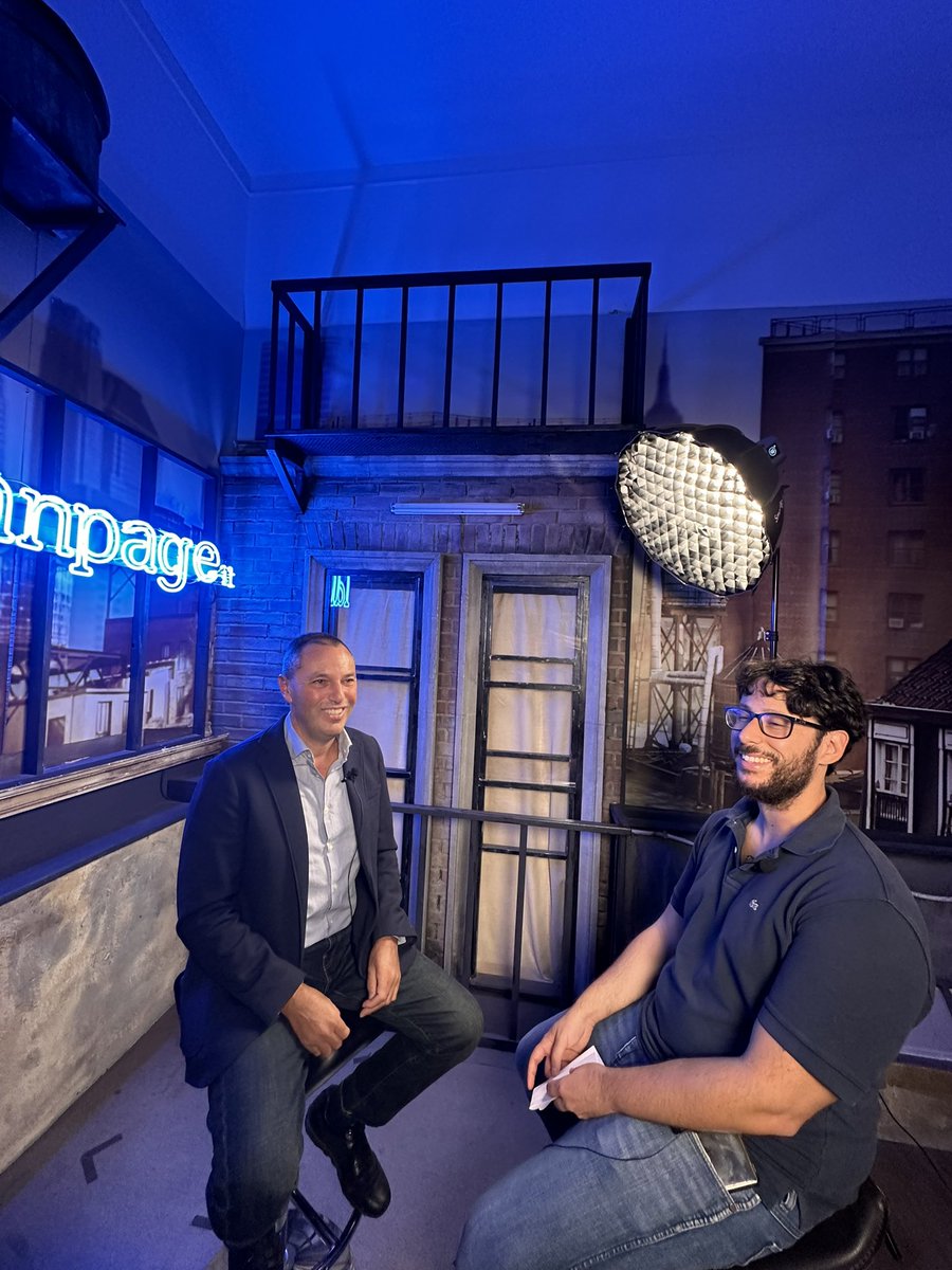 I quartieri, le periferie, #Roma: rafforzare la macchina amministrativa per dare migliori servizi alla cittadinanza.

📹La mia video intervista su <a href="/fanpage/">Fanpage.it</a> , che ringrazio. 
👇👇👇

fanpage.it/roma/giubileo-… 

#27settembre #giubileo #accoglienza #periferie