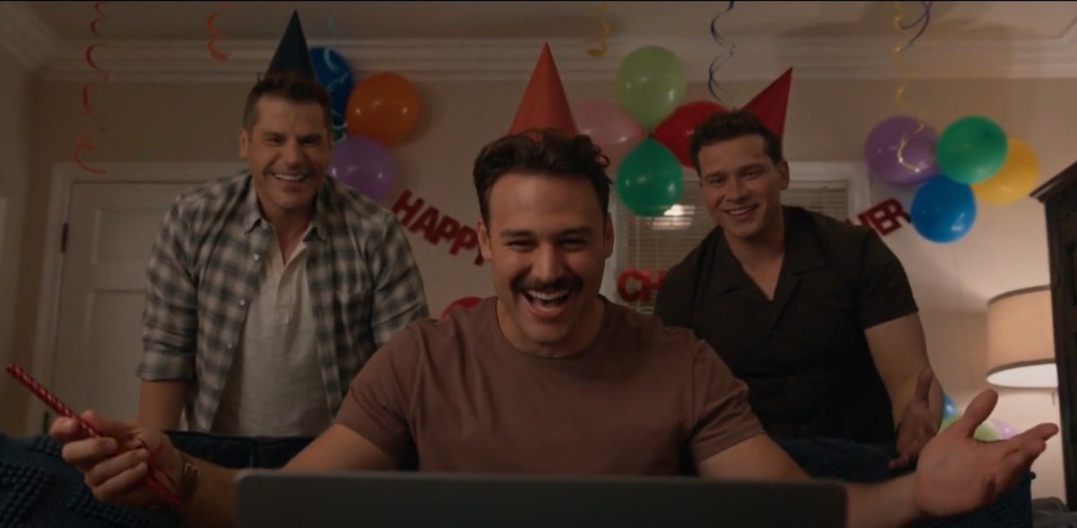 nicknelson2_0's tweet photo. All these pointless ship wars, while Buck is thriving together with his boyfriend and his best friend by his side, none of them having problems with each other
Shouldn't this be the main point, instead of looking for hidden meanings in every Tommy's word? #911onABC https://t.co/ZqHWphn7rk