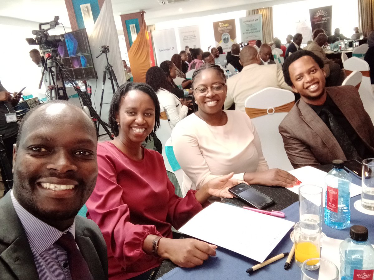 Olotuno's tweet photo. 254🇰🇪 𝑨𝒎𝒂𝒛𝒊𝒏𝒈 𝑫𝒂𝒓𝒊𝒏𝒈 𝑹𝒆𝒕𝒖𝒓𝒏𝒆𝒆𝒔❤❤
@Mbula_ca  @ForeignOfficeKE @ChamsMedia @ChamsAdventures @SarovaHotelsKen @AlexChamwada
#DaringReturnees #daring https://t.co/WzrPCVfcys