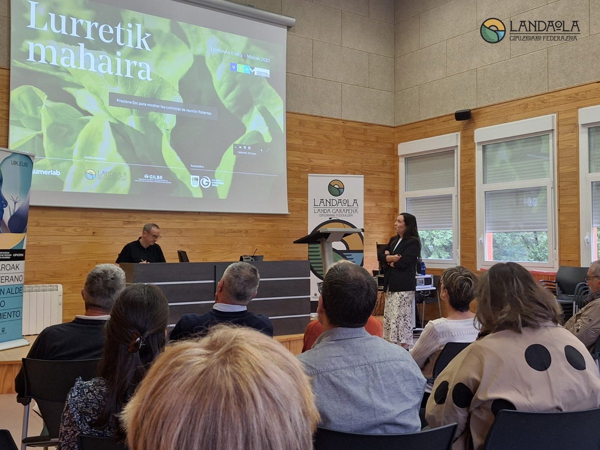 Bertako produktuen ezagutza eta hauen kontsumoa bultzatzea” ikastaroa; bigarren ponentzia: BARAZKIEN KONTSUMOA GIPUZKOAN; Leire Vega-ren eskutik.
#landaeremuasustatuz #uik