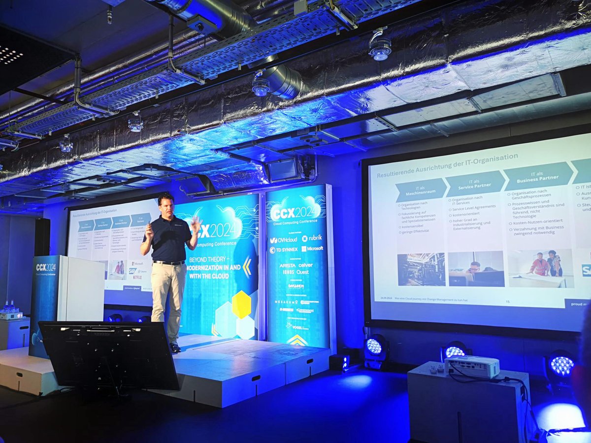 merkl_it's tweet photo. In dieser Woche fand hoch über den Dächern Münchens die CCX Cloud Computing Conference 2024 der @vogelitakademie statt.

Unser Kollege Joachim war vor Ort und hat sich informiert, um für unsere Kunden und natürlich auch für uns immer up to date zu bleiben.

#ccx2024 #itsecurity https://t.co/I9GjrfHpO2