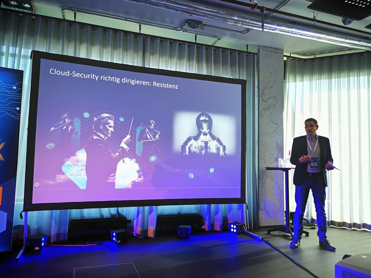 merkl_it's tweet photo. In dieser Woche fand hoch über den Dächern Münchens die CCX Cloud Computing Conference 2024 der @vogelitakademie statt.

Unser Kollege Joachim war vor Ort und hat sich informiert, um für unsere Kunden und natürlich auch für uns immer up to date zu bleiben.

#ccx2024 #itsecurity https://t.co/I9GjrfHpO2