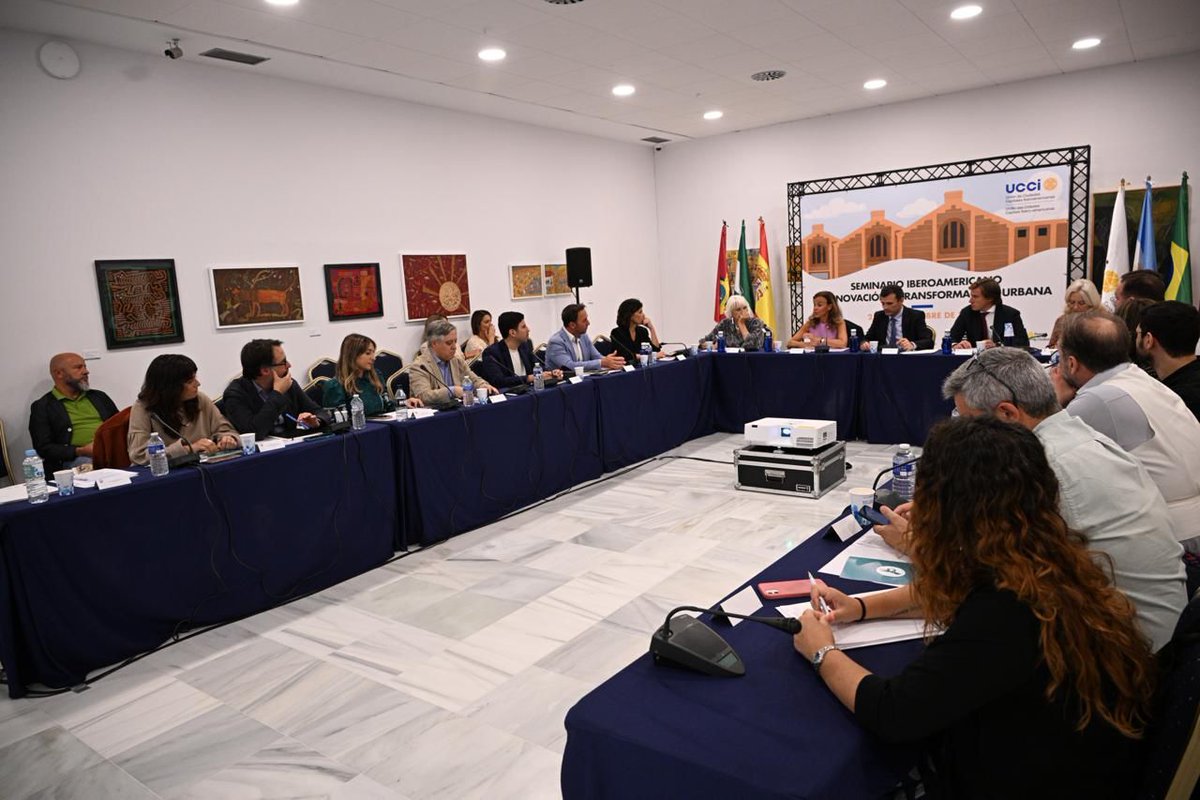 📢 Nuestra #Cooperativa #ReCONSIDERA ha participado en la organización y dinamización del Seminario Iberoamericano de Innovación y Transformación Urbana, en el marco del proyecto de rehabilitación de los antiguos Depósitos de Tabaco de Cádiz.