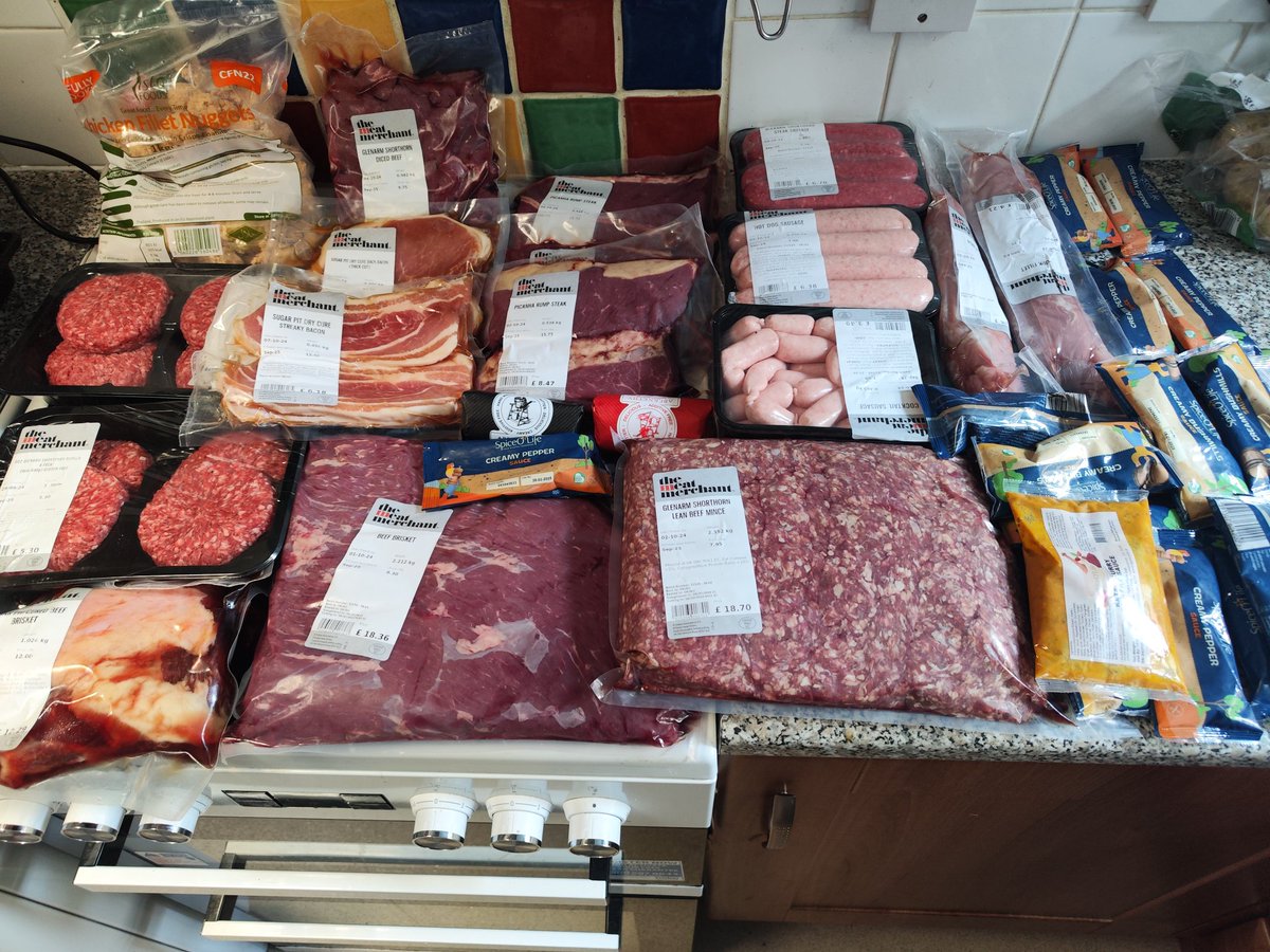Djb12491079's tweet photo. #meat #meatlovers @MeatMerchantMoi #steaklife #spiceoflife #bacon #sugarpitbrisket https://t.co/qkzjt3bzjG