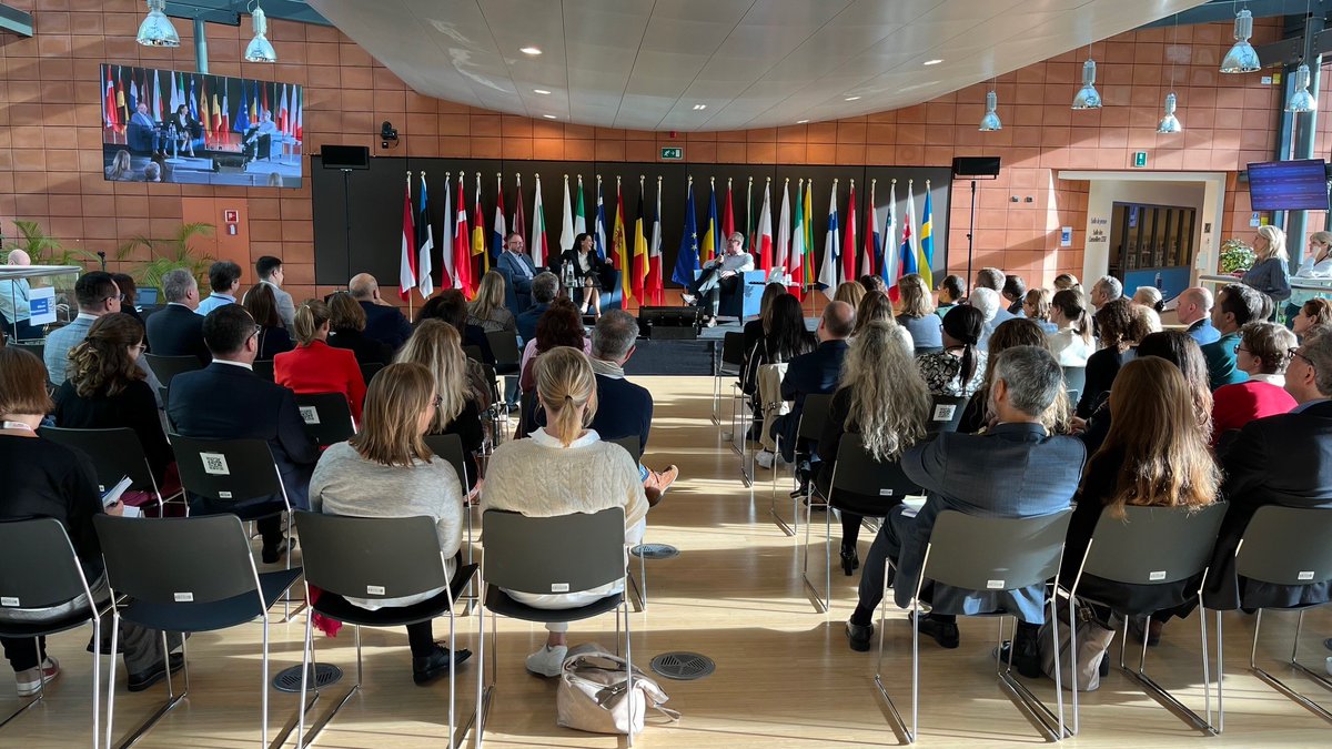 Excited to kick off a new chapter at the EESC with our first Town Hall! Huge thanks to all the colleagues and Conrad &amp; <a href="/janheinnielsen1/">Jan Hein Nielsen</a> for today’s discussions on Active Listening. Together, we’re building a workplace where every voice matters. Let’s keep the conversation going🙌