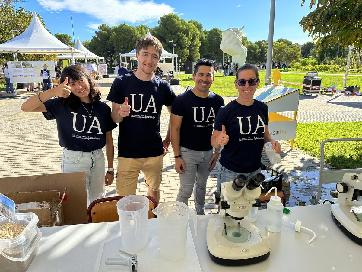 UA_Universidad's tweet photo. ¡Todo preparado para comenzar la #EuropeanResearchersNight! 🧬😉
El campus acoge en horario de mañana sesiones para escolares de secundaria y FP previa inscripción y, a partir de las 18 horas, el evento se abrirá para todos los públicos. https://t.co/V8VO6DUtRZ
