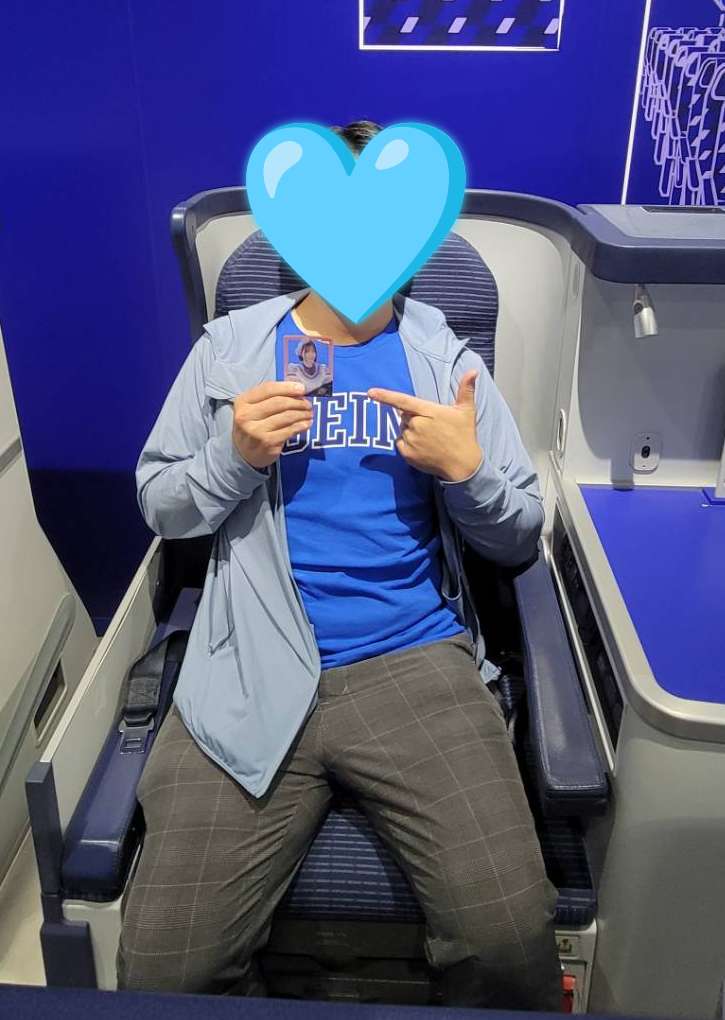DD340waikaaa's tweet photo. 午後休取って本日の現場🩵🩵
さーたんBlue Baseにきたよー✈️✨
#鈴木愛來 
#SKE48
#ANA
#BlueBase https://t.co/n1DmSQLvRv