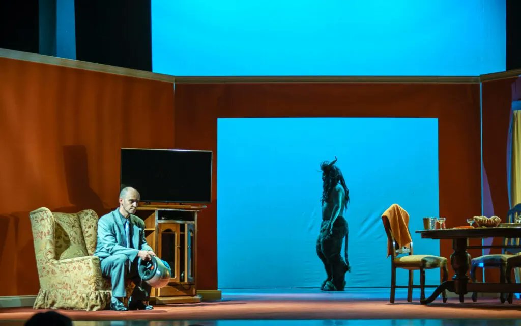 Revista Godot tweet media