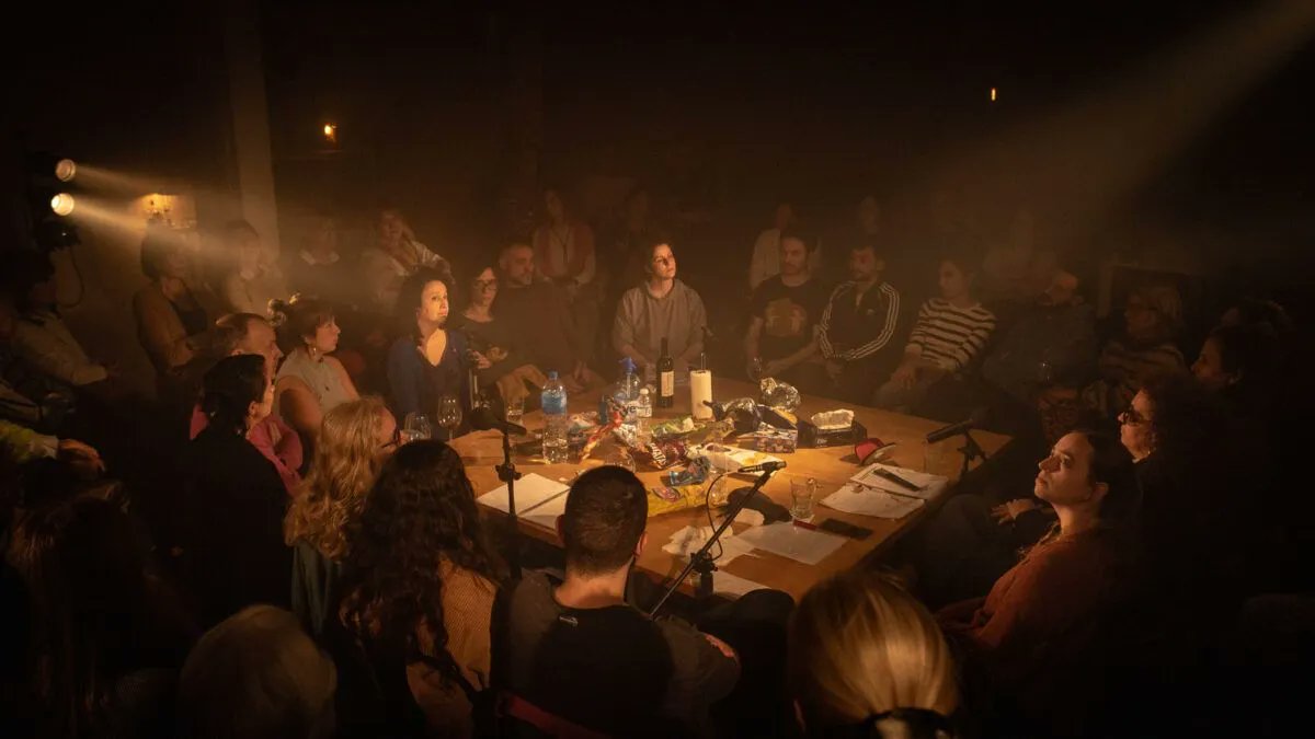 Revista Godot tweet media