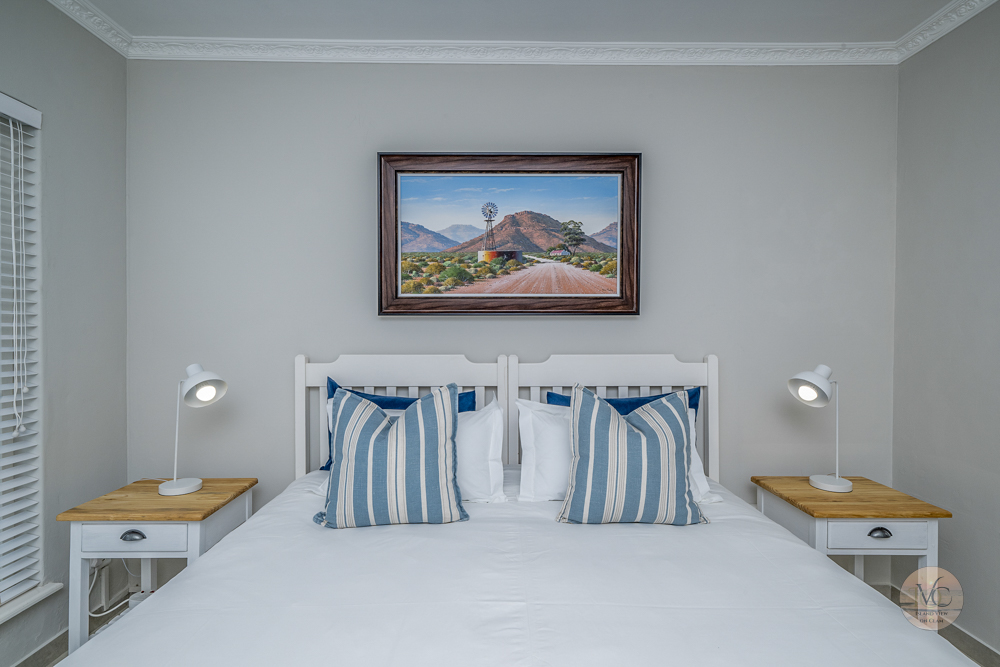 IslandViewCPT's tweet photo. Island View On Clam
Experience seaside bliss at Island View on Clam! 🌺 Luxe 3-bed flat, 2 baths, fully loaded kitchen.
5 Island View, 12 Clam Road, Blouberg
082 293 1750
islandviewclam@gmail.com

#SeasideBliss #IslandViewOnClam #LuxeLiving #MyCityBusRoute #Restaurants #CapeTown https://t.co/nowvC1rMEE