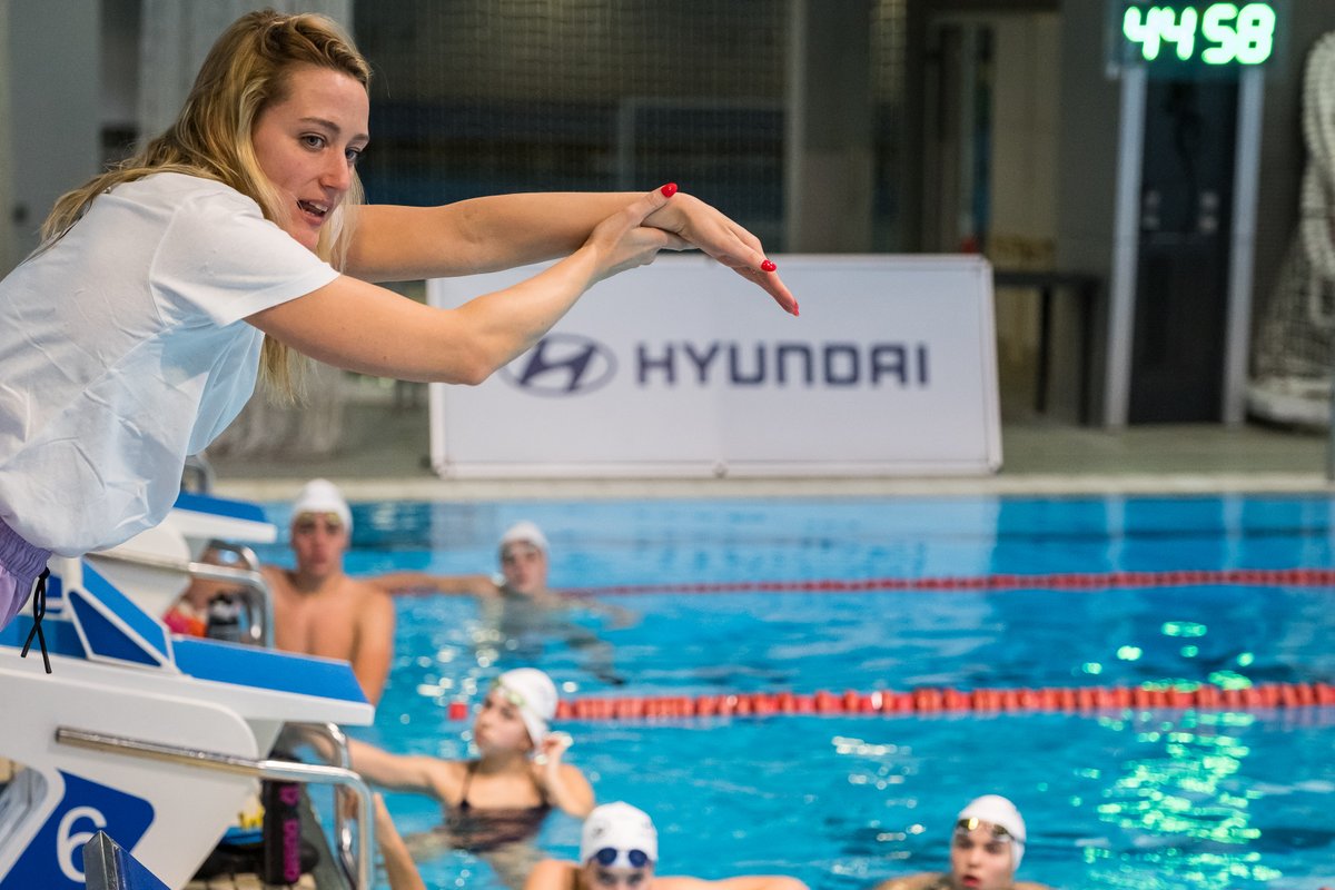 CARSantCugat's tweet photo. ✨🏊‍♀️ Aquest cap de setmana arriba al CAR la II edició de l'Open Promeses Mireia Belmonte by Hyundai, on les joves promeses de la natació es reuniran al CAR per competir i donar el millor de si. 💪

#OpenPromesasMireiaBelmonte #Hyundai #casports
@hyundaiesp https://t.co/6Kmo9w90Ki