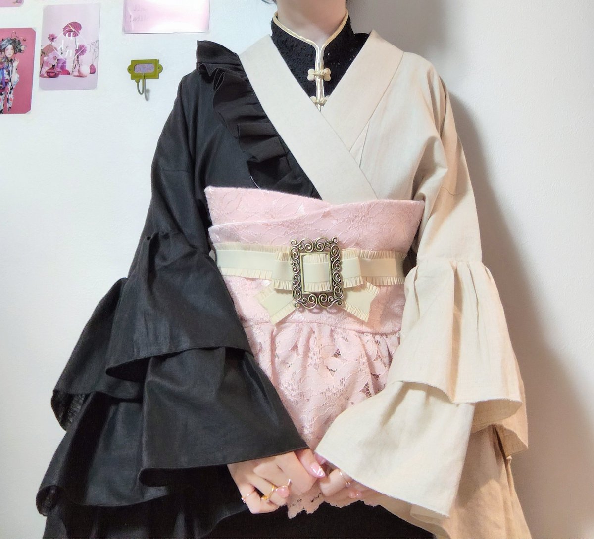 mottyankimono's tweet photo. ●着物→さく研究所
●付け襟→ハイカロリイオトメ
●帯→MIKI SAKURA
●ゴムベルト→shalanra
●シューズ→MIKIOSAKABE
●バッグ→MIUMIU
●ヘッドドレス→yuminique
●ピアス→Mu_Mu https://t.co/UB2fmAfspk