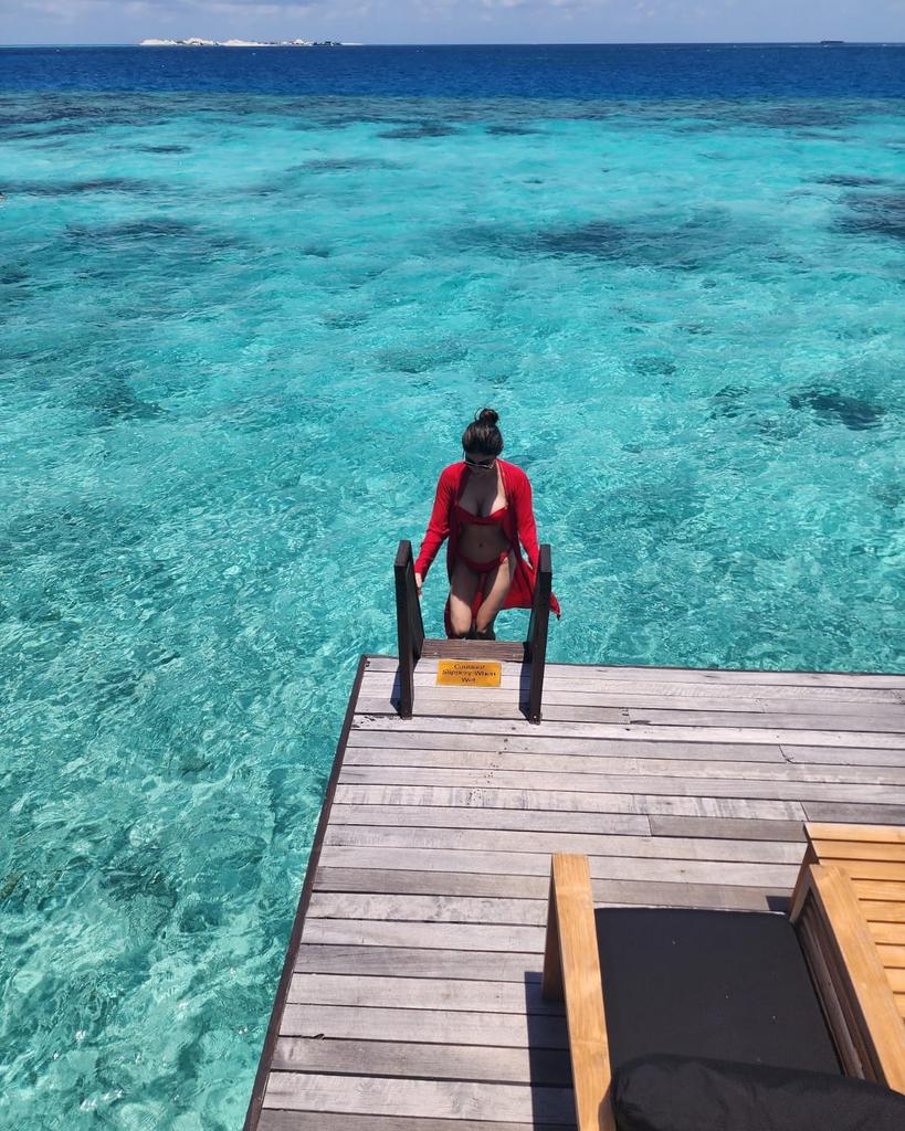 GYeM64TbwAA1PCh?format=jpg&name=medium