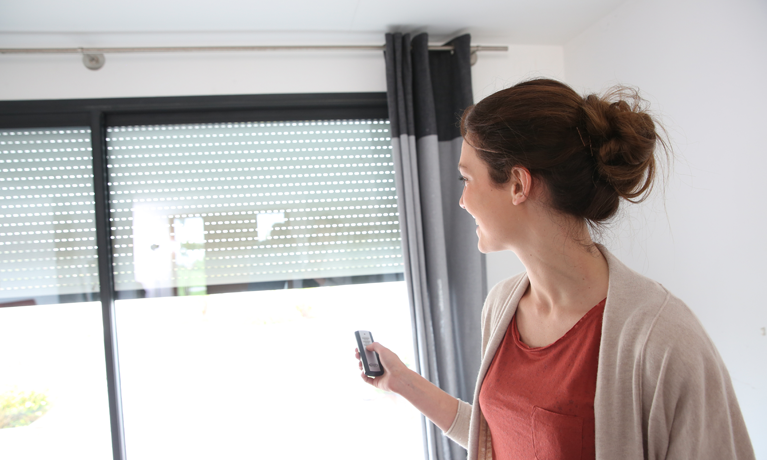 Becker_antrieb's tweet photo. Gracias a nuestros sistemas de #automatización para persianas, toldos y cortinas, puedes disfrutar de un confort personalizado, adaptado a tus necesidades.

Contacta con nosotros al 916 326 456 y descubre cómo integrar la #domótica en tu hogar de forma sencilla y efectiva. https://t.co/7Fr5nAUEWS