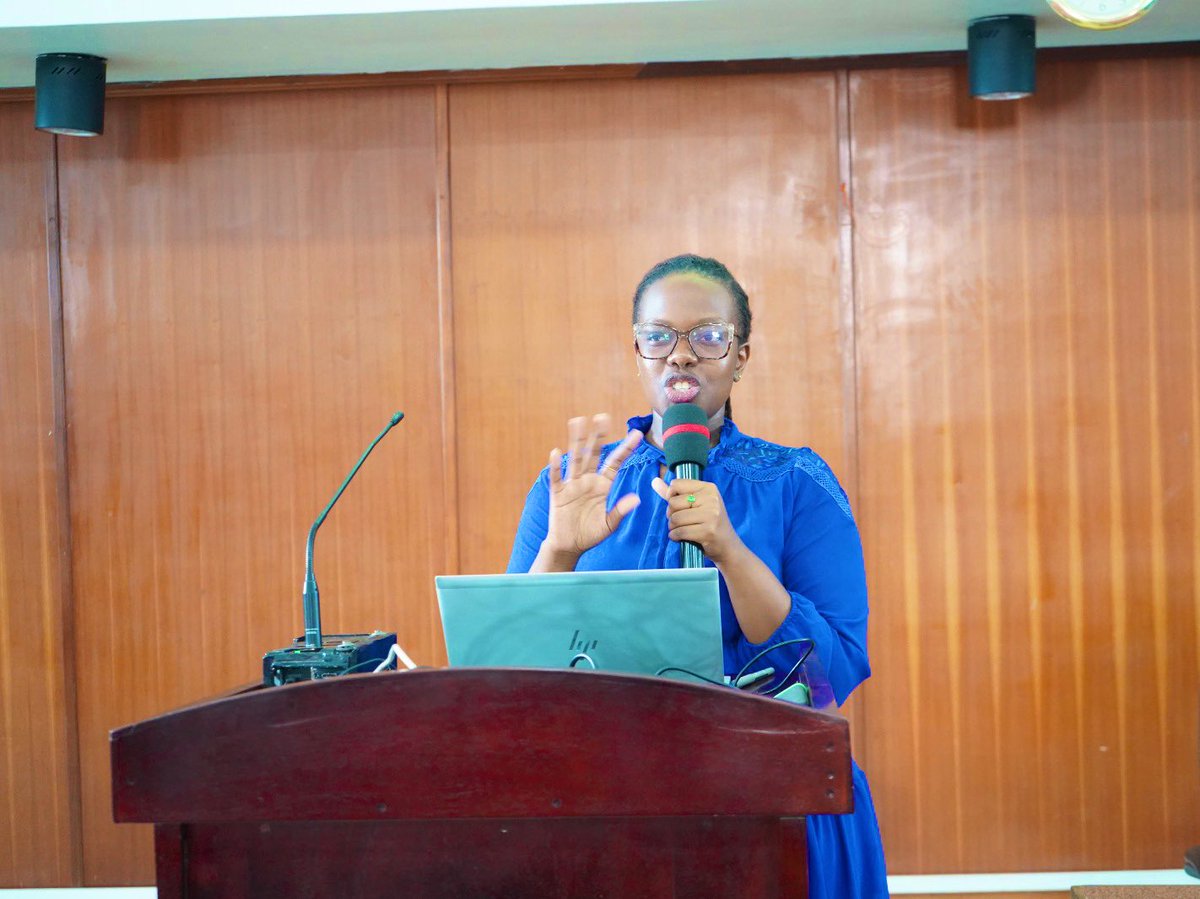 LDC_Uganda's tweet image. I am of the view that everyone in this room is an adult and he or she has once / recently / actively been sexually active. 

Do not forget to your sexual and reproductive health. The ABCs remain the cornerstone - Dr. @NyamurungiBT #LDCOrientation2024 | #LDCUgCT