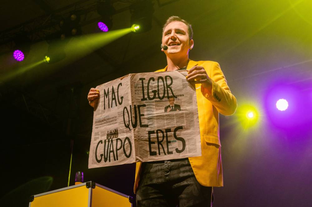 Cerdanyola .info (@puntinfo) on Twitter photo Fibrocamina amb el Mag Igor Espectacle de màgia solidària a en suport a les persones afectades per la fibromiàlgia Dissabte 28 a l'Ateneu de #Cerdanyola
<a href="/somcimproject/">CIMProject</a>
Més informació a tinyurl.com/37trpn8v Fibrocamina amb el Mag Igor Espectacle de màgia solidària a en suport a les persones afectades per la fibromiàlgia Dissabte 28 a l'Ateneu de #Cerdanyola
<a href="/somcimproject/">CIMProject</a>
Més informació a tinyurl.com/37trpn8v