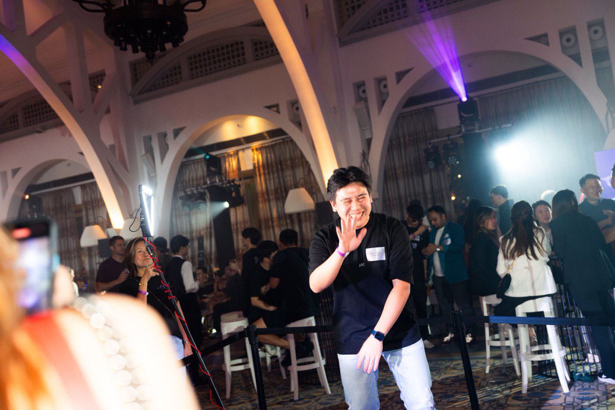 Had too much fun during Token2049 week and my body is telling me to slow it down.. 
Nevertheless what an amazing party by <a href="/arcthecommunity/">ARC</a> !! Thank you for having me this year! 

To more great years ahead!