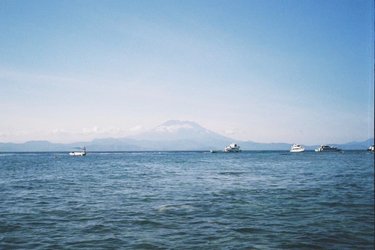 wanglhx198119's tweet photo. 又来看海��，我还是喜欢浪的 https://t.co/i3ZV8pktjB