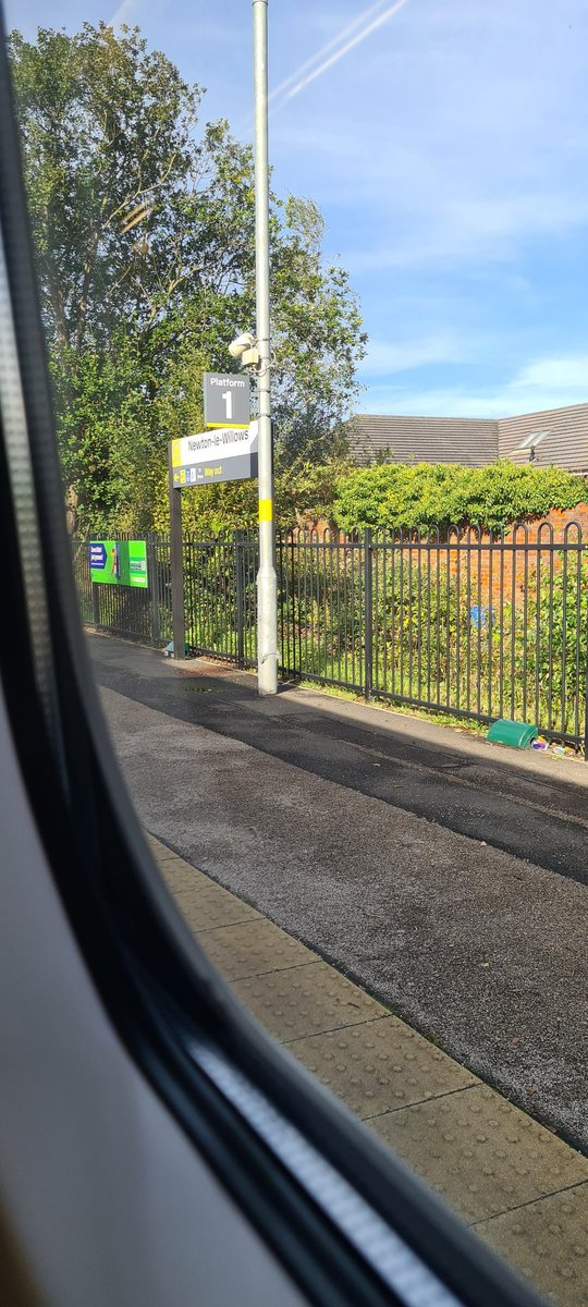 Toon2609's tweet photo. Newcastle bound  #Newcastle #NUFC #nufccity https://t.co/jIfCMsWH5F