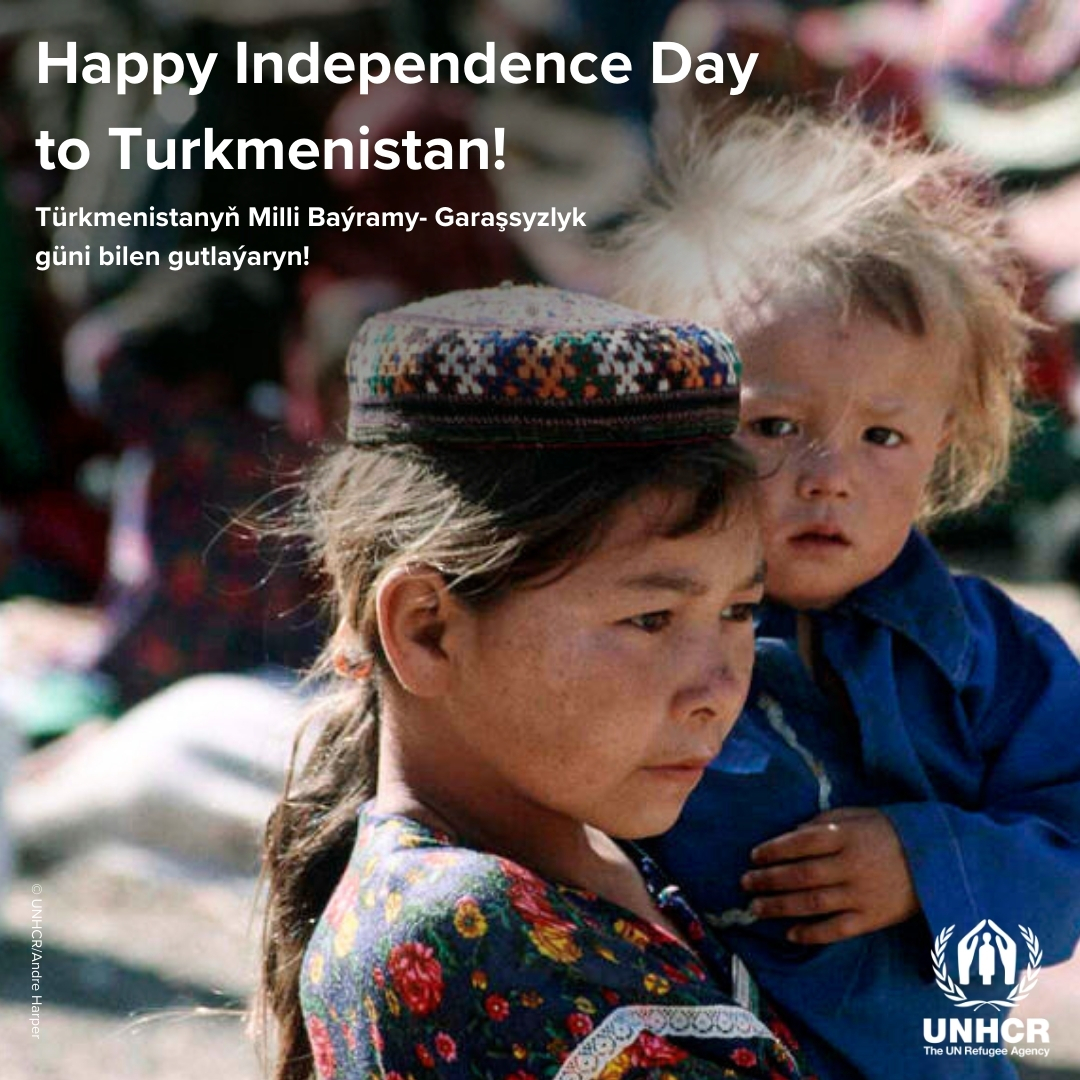 UNHCR_Cent_Asia's tweet photo. 🎉 Happy Independence Day to Turkmenistan! 🇹🇲 
🎉 Türkmenistanyň Milli Baýramy- Garaşsyzlyk  güni bilen gutlaýaryn! 🇹🇲 
We thank the people and Government of Turkmenistan for your cooperation to protect forcibly displaced and stateless people 💙 https://t.co/p9pmIGXMwP