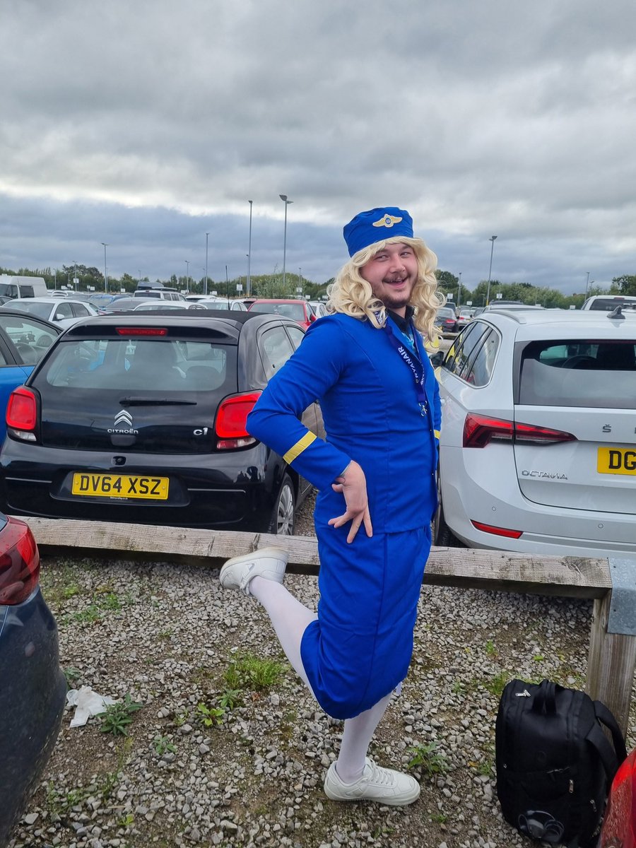 MattyJordan95's tweet photo. @Ryanair stewardess ready for her first day on the job 💅 https://t.co/PcbJ3vxEEX