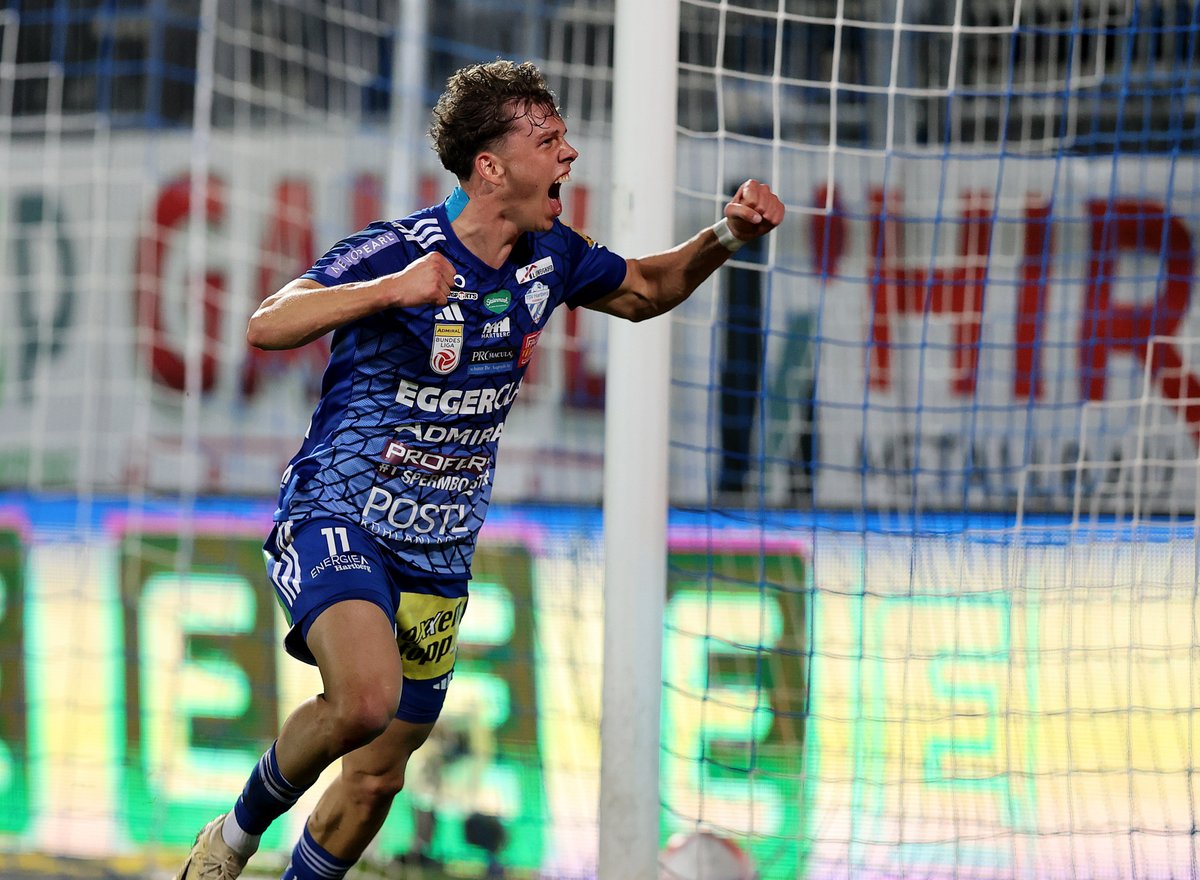 tsv_hartberg's tweet photo. Durch einen Last-Minute-Treffer konnte unsere Mannschaft am gestrigen Donnerstag im Nachtragsspiel einen wichtigen und verdienten 1:0-Erfolg gegen die WSG Tirol feiern.

Unser Spielbericht mit Bilder u. Stimmen: https://t.co/mkEOUiWUSr

#htbwsg #admiralbl #forzatsv #nevergiveup https://t.co/06NGAOF0TR