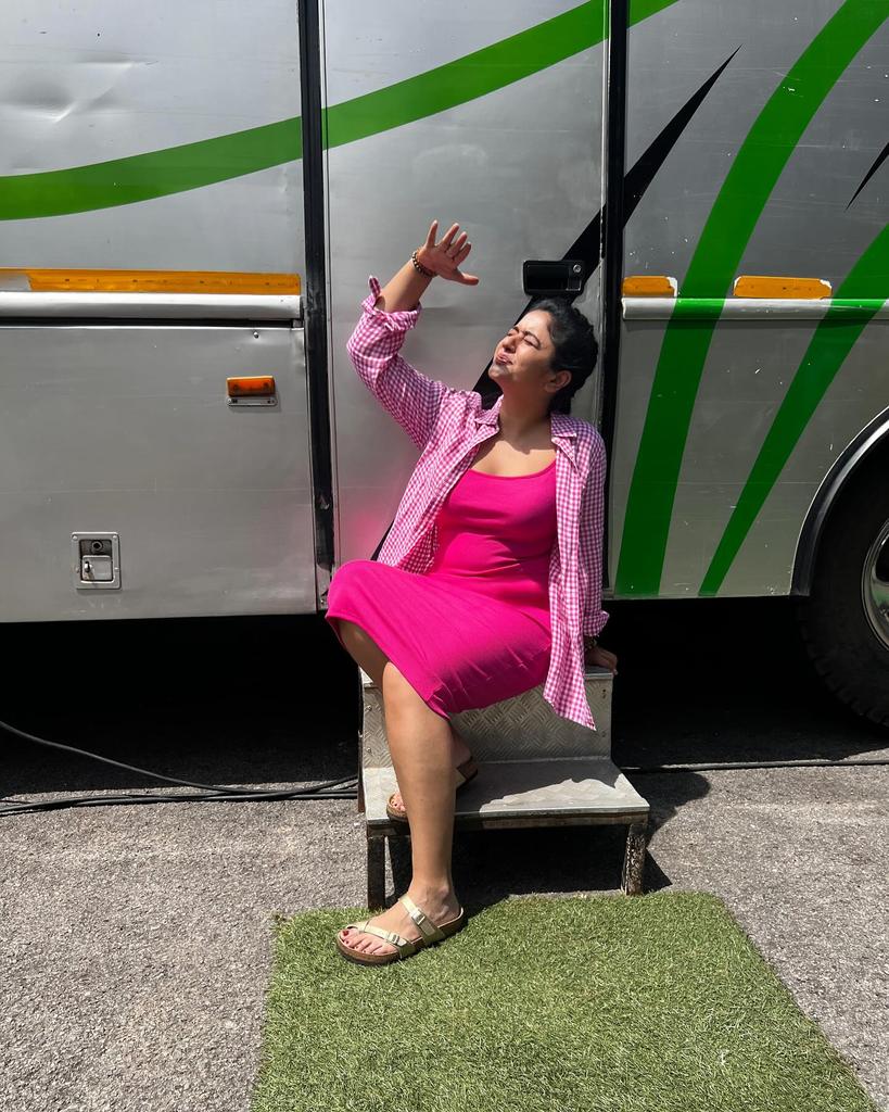 GYeOkWWboAA5CDx?format=jpg&name=medium