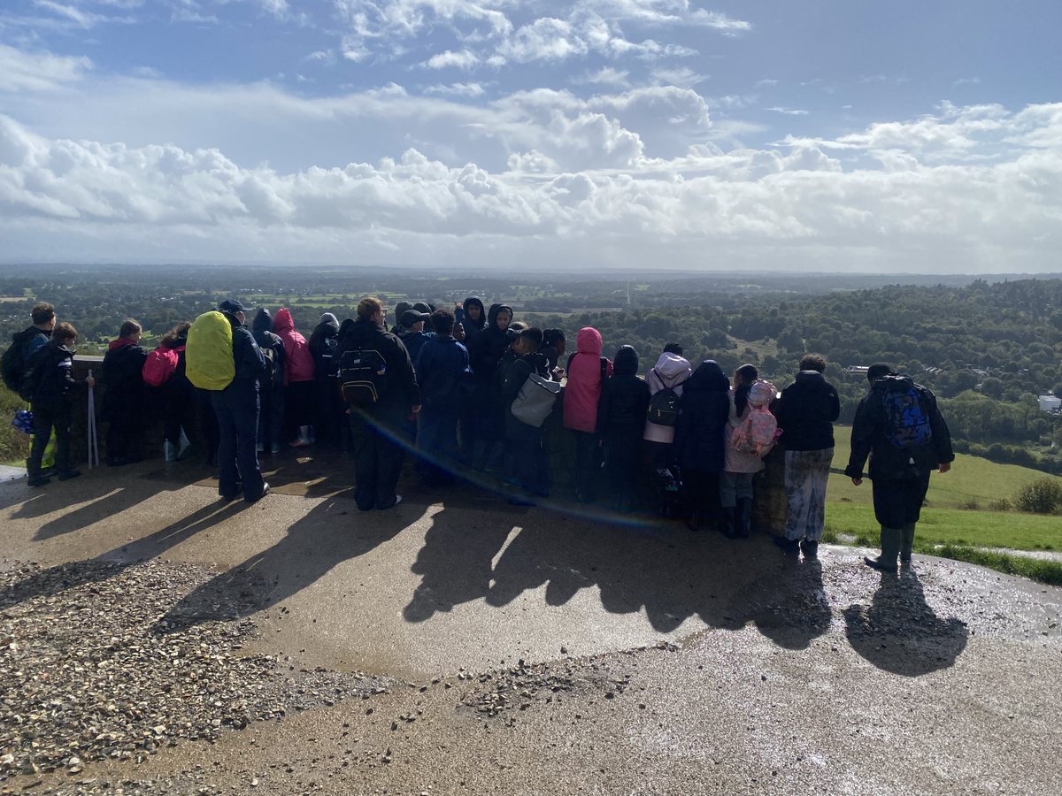 Year 6 had a magical evening around the campfire last night, roasting marshmallows and sipping hot chocolate to stay warm! 🔥🍫 This morning, they’re excited to explore the ponds for their final adventure. They’re having a wonderful time! 🌿🐸 #Year6 #CampfireFun