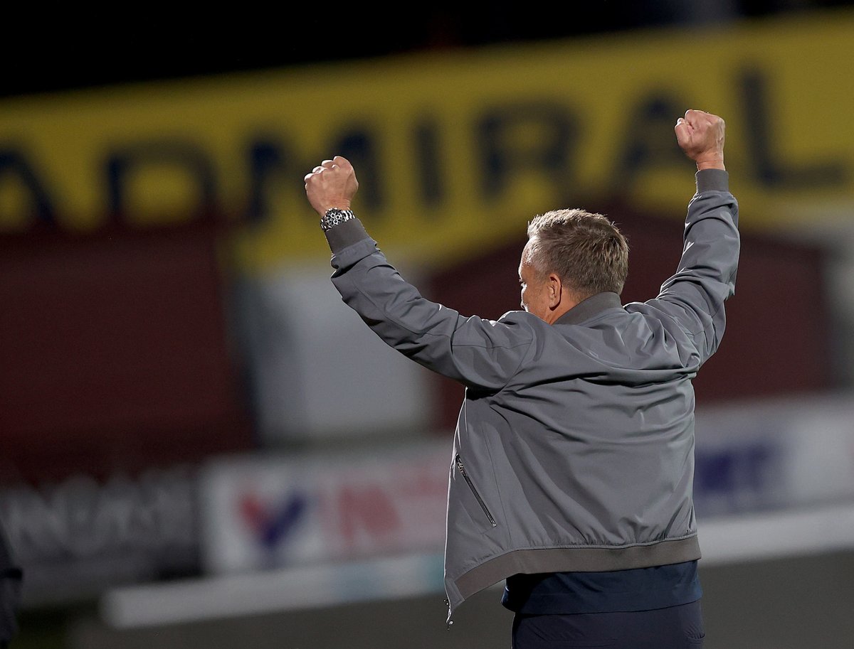 tsv_hartberg's tweet photo. Durch einen Last-Minute-Treffer konnte unsere Mannschaft am gestrigen Donnerstag im Nachtragsspiel einen wichtigen und verdienten 1:0-Erfolg gegen die WSG Tirol feiern.

Unser Spielbericht mit Bilder u. Stimmen: https://t.co/mkEOUiWUSr

#htbwsg #admiralbl #forzatsv #nevergiveup https://t.co/06NGAOF0TR