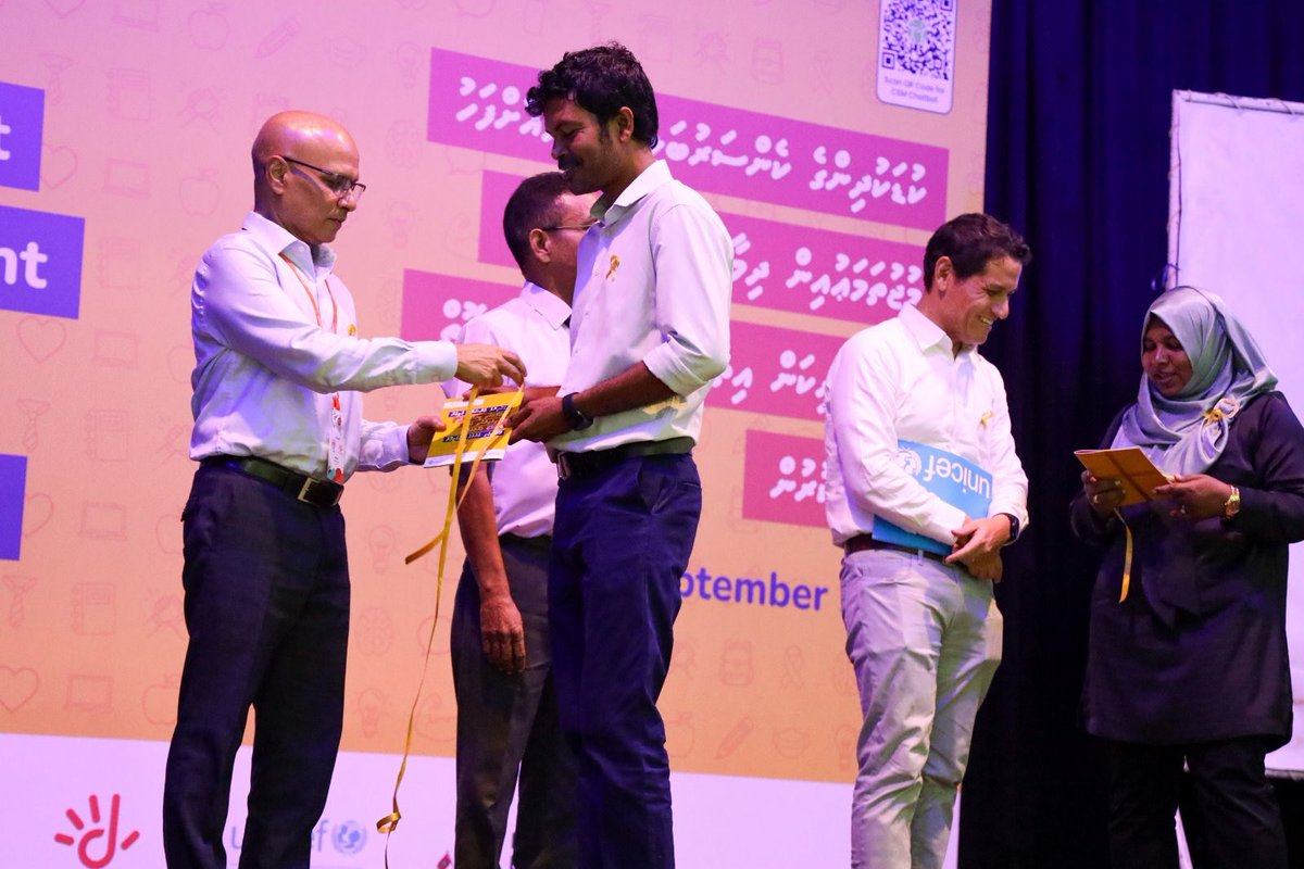CancerSocietyMV's tweet photo. This September, we launched an Education Toolkit for Post-Treatment Challenges of Childhood Cancer, as part of our #ChildhoodCancer month activities. 

We thank our partners @Dhiraagu @UNICEFMaldives and @MoEdumv for your support and partnership to make this possible. https://t.co/A21WUWqsHF