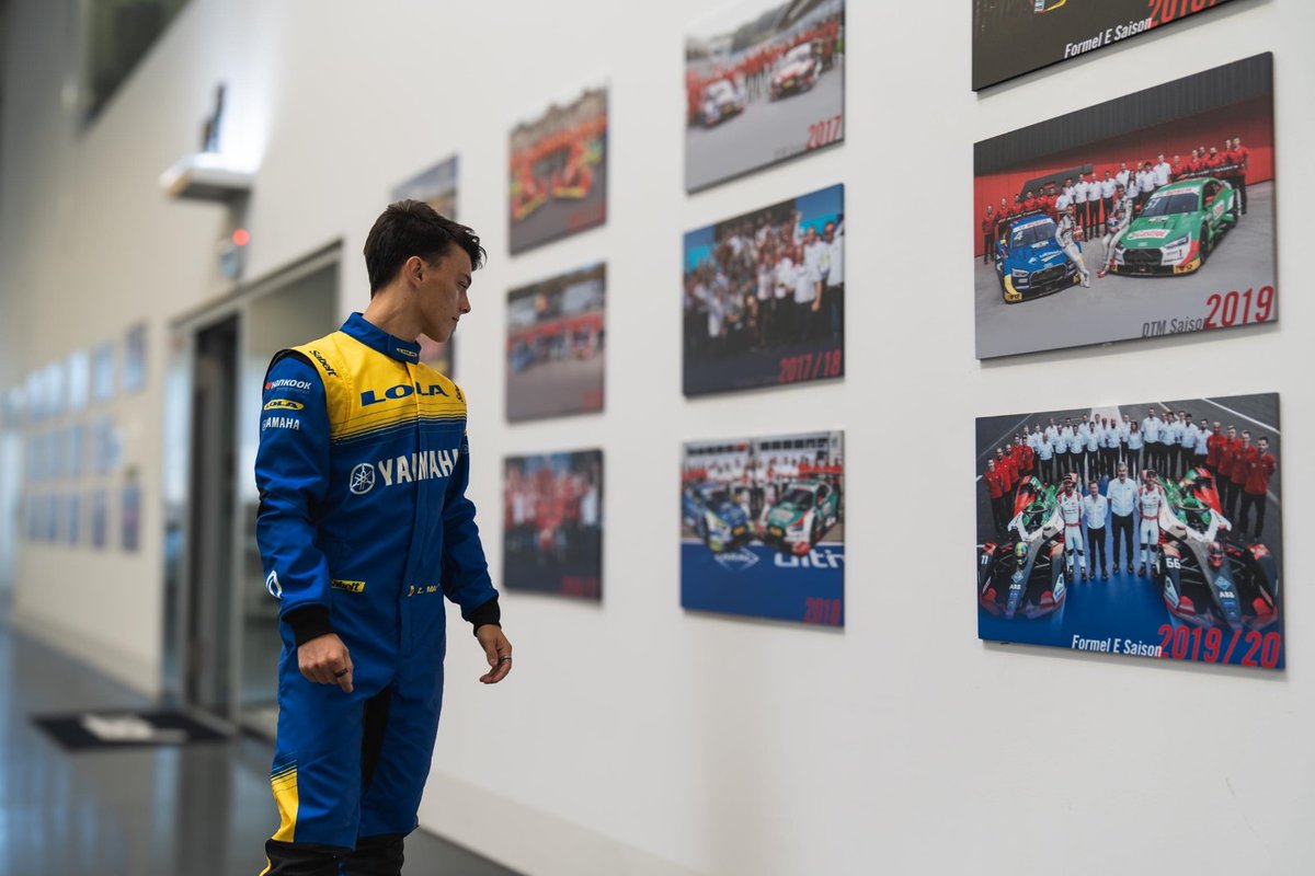 #ePod (Episode 342): Ein neues Land

🟢 Spotify: open.spotify.com/show/2ryOGGNeZ…
🟣 Apple Podcasts: podcasts.apple.com/de/podcast/epo…
🌐 Stream: e-formel.de/podcast

#ABBFormulaE #FormulaE <a href="/FIAFormulaE/">Formula E</a>