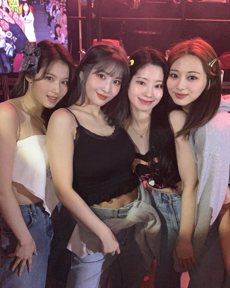 twicepic's tweet photo. https://t.co/h3GavkoRk0