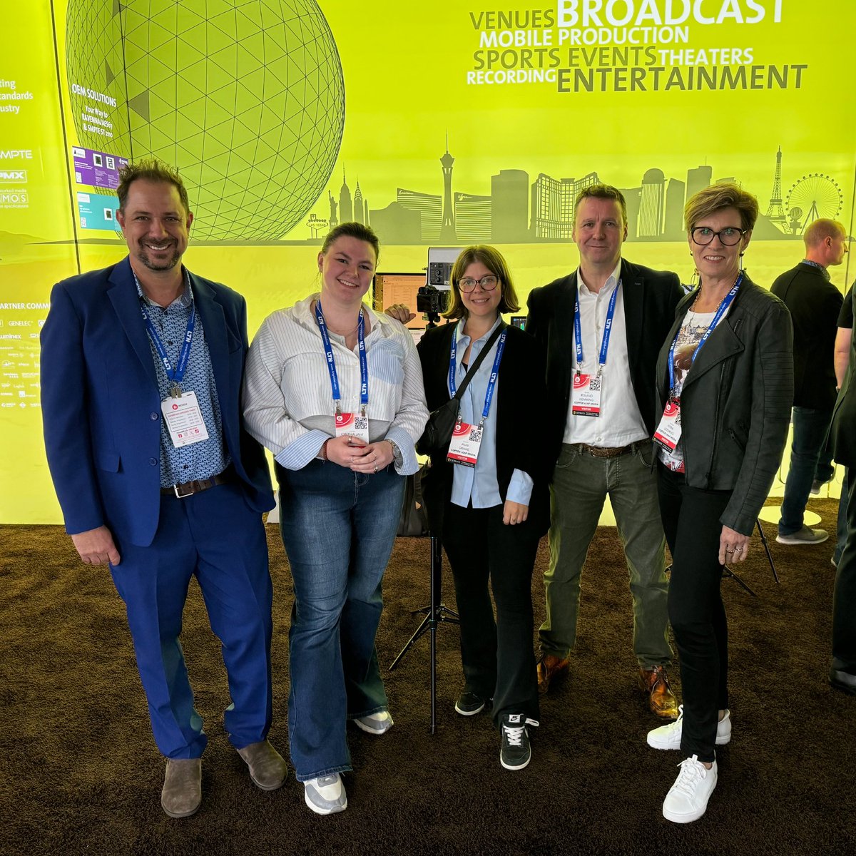 Copper Leaf Media tweet media