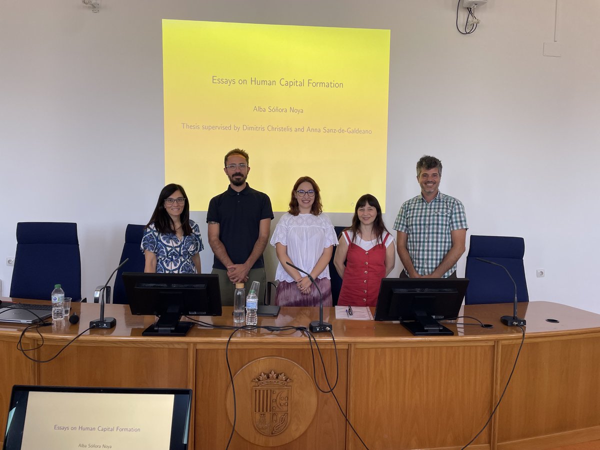 Departamento Fundamentos del Análisis Económico UA tweet media