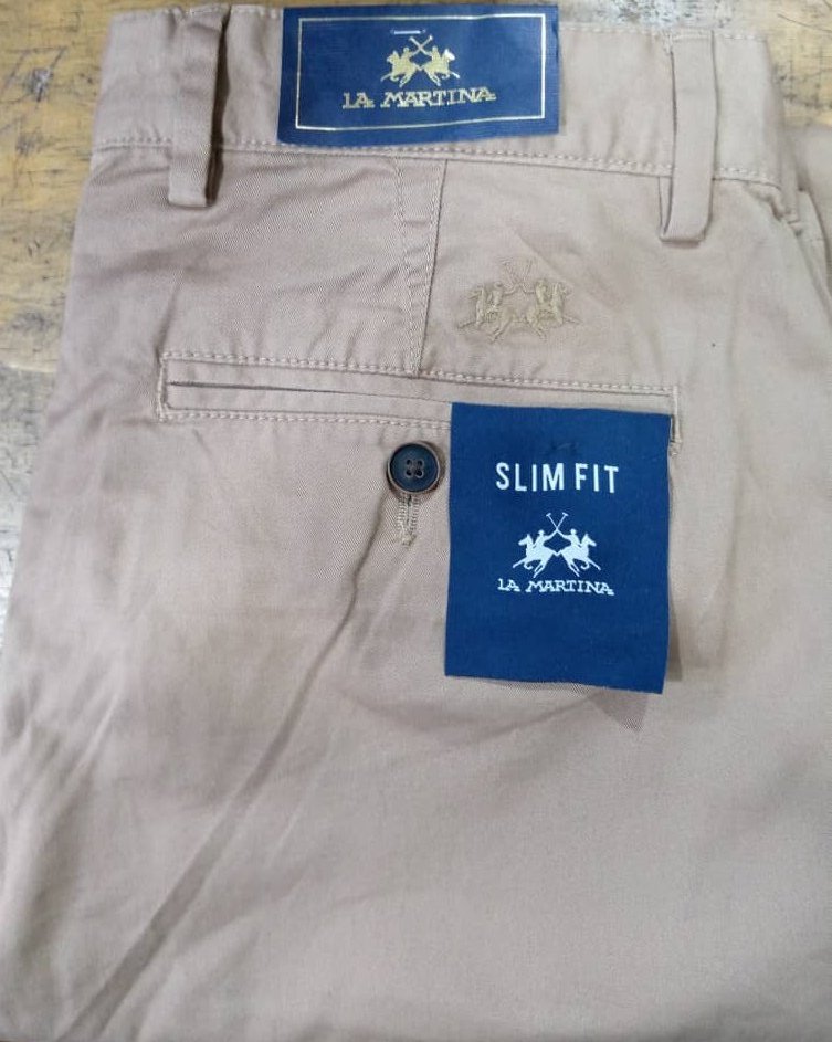 Ritahntaori's tweet image. @jeansclub_ug is your Go to place for good and quality khakis. 

Call or WhatsApp 0772558913 for orders and inquiries.

#JeansClub
#RaisedOnDenim