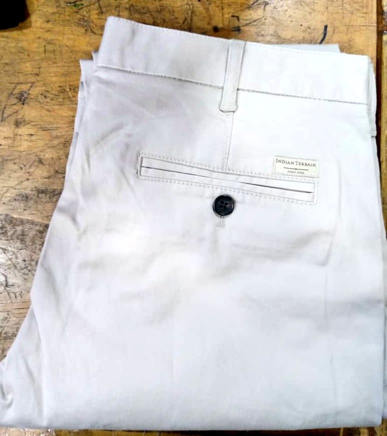 Ritahntaori's tweet image. @jeansclub_ug is your Go to place for good and quality khakis. 

Call or WhatsApp 0772558913 for orders and inquiries.

#JeansClub
#RaisedOnDenim