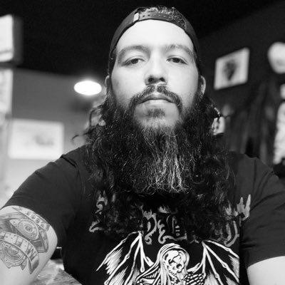cvmrock's tweet photo. #NewProfilePic https://t.co/TWDrxwbOny