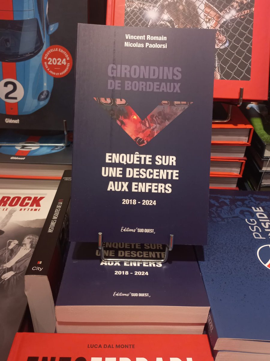 Vincent Romain (@vinceromain) on Twitter photo Le livre est en librairie depuis ce matin ! Avec
<a href="/NicolasPaolorsi/">Nicolas Paolorsi</a> on espère qu'il vous plaira et que vous apprendrez plein de choses. N'hésitez pas à nous dire ce que vous en avez pensé !
Il est aussi dispo sur la boutique en ligne de Sud Ouest : boutique.sudouest.fr/products/giron… Le livre est en librairie depuis ce matin ! Avec
<a href="/NicolasPaolorsi/">Nicolas Paolorsi</a> on espère qu'il vous plaira et que vous apprendrez plein de choses. N'hésitez pas à nous dire ce que vous en avez pensé !
Il est aussi dispo sur la boutique en ligne de Sud Ouest : boutique.sudouest.fr/products/giron…