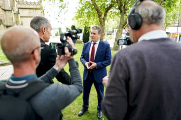 Blue-tick shills make sure Keir Starmer trends everyday. They don't care if you love or hate him as long as you're invested in masonic political theatre. The latest character on the world's stage. He, like ALL politicians is a selected, not elected, freemason actor playing a role