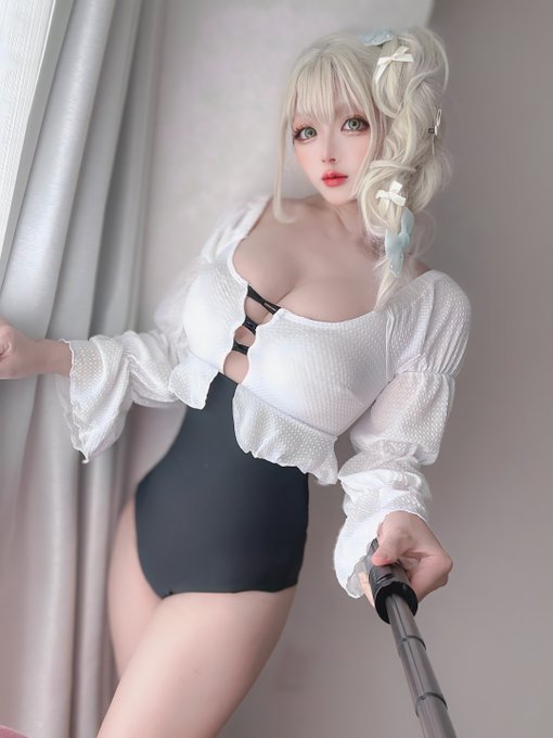 Twitterのコスプレ画像3