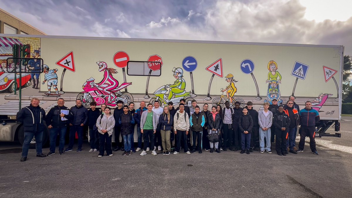 Police nationale 80 tweet media