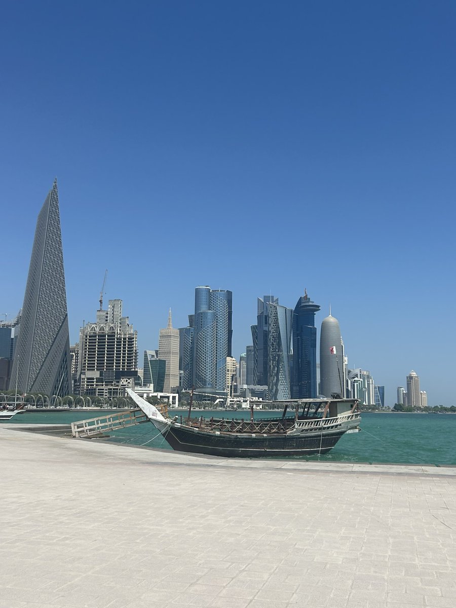 amanda_Lexonik's tweet photo. What an amazing week spent in Qatar delivering training @PHESDoha 
Thanks for the hospitality, enthusiasm and local recommendations. We can’t wait to hear how you get on delivering your Leap and Advance programmes with your lovely students @LexonikST https://t.co/4yFmZ9Zgxr
