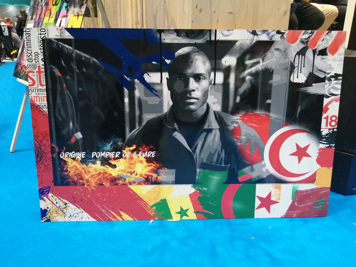 guilbert_celine's tweet photo. Bravo pour cette magnifique exposition de @latelier2n à l'initiative du @sdis27!!
#Sensibiliser #Ensemble sur ⚠️ #Diversité #Égalité @PompiersFR
à voir absolument au @cnspf2024 à @VilleDeMacon autour du stand @SecCivileFrance https://t.co/plATMCMffV