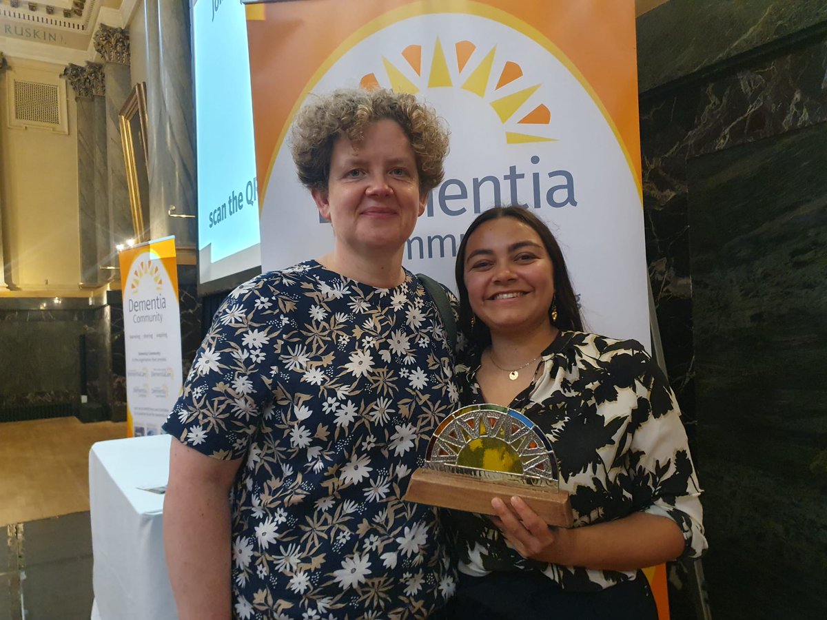 ResonateArts's tweet photo. 📣We won an award at the National Dementia Care Awards for our Creative Befriender programme!! And we were finalists in the Inclusive Care in our Diverse Society Category! A huge shout out to all our incredible volunteer befrienders, the work you do is very special! https://t.co/paulKm01m4