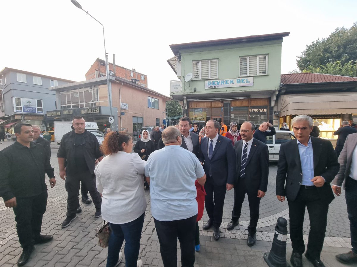 muratkayatr54's tweet image. 📍#Zonguldak / #Devrek

#TürkiyeBuluşmaları Kapsamında Devrek Belediye Başkanımız Özcan Ulupınar İlçe Başkanımız İsmail Cinbir ve Teşkilat Mensuplarımız ile birlikte İlçe merkezinde esnaf ve vatandaşlarımızı ziyaret ettik.⤵️

@RTErdogan @Akparti @trbulusmalari