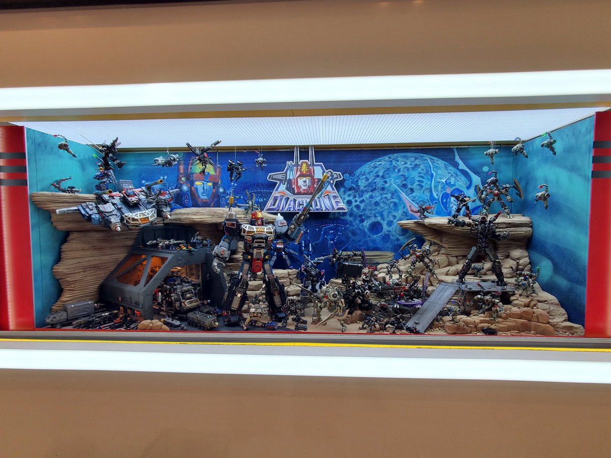MAFTYV's tweet photo. 新しいダイアクロンジオラマ@ WONDERLAND SUPERSTORE(THE WAI), HONG KONG
#DIACLONE #ダイアクロン https://t.co/iLEcXshiZE