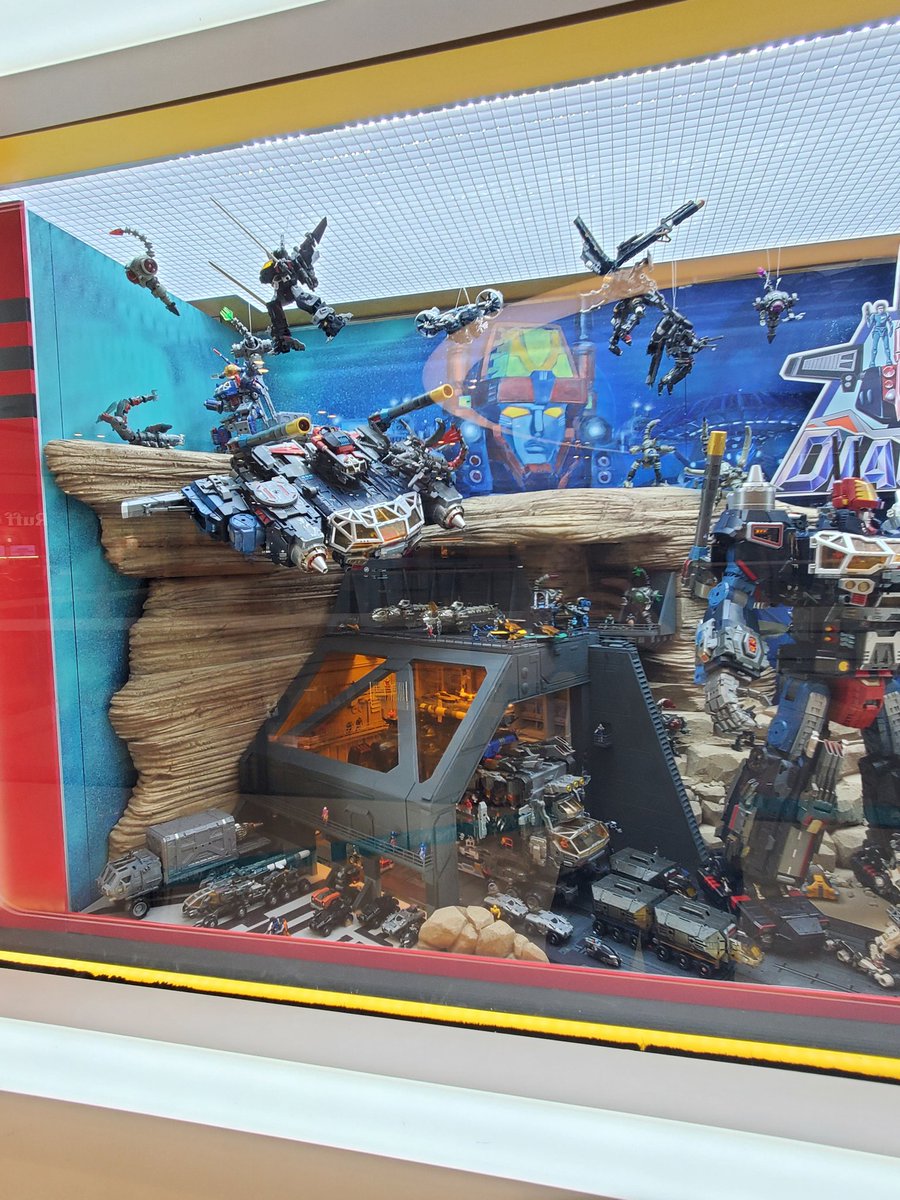 MAFTYV's tweet photo. 新しいダイアクロンジオラマ@ WONDERLAND SUPERSTORE(THE WAI), HONG KONG
#DIACLONE #ダイアクロン https://t.co/iLEcXshiZE